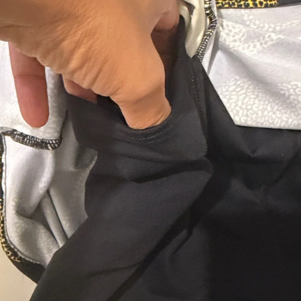 dona jo black skort